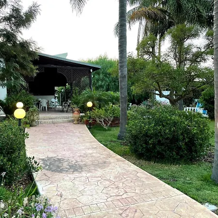 Villa Bali Arenella (Syracuse)